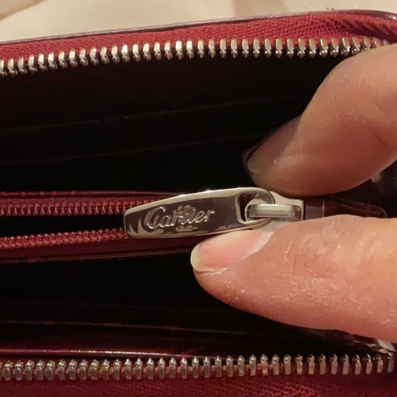 EC - Beautiful Cartier Happy Birthday print red long zip around wallet - Picture 11 of 12